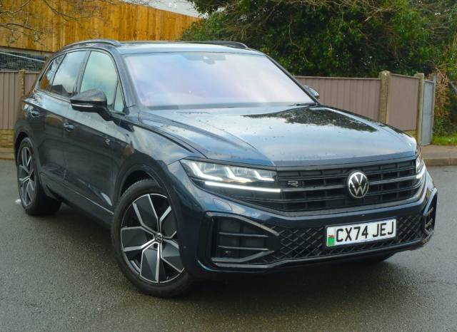 Volkswagen Touareg 3.0 V6 TDI 4Motion 286 Black Edition 5dr Tip Auto Estate Diesel Meloe Blue Crystal Effect